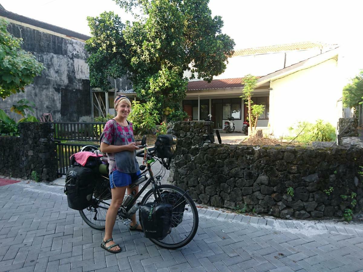 Srikaloka 12 Kostel - For Female And Couple Apartment Yogyakarta Exterior foto
